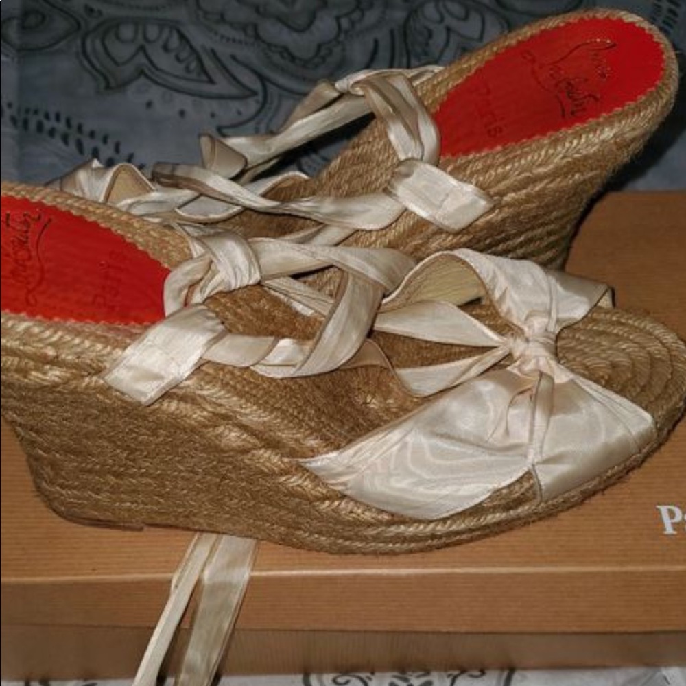 Good condition Christians louboutin originals 100%